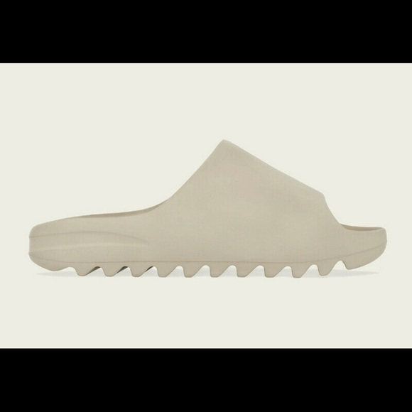 SOLD! Yeezy Slide Pure